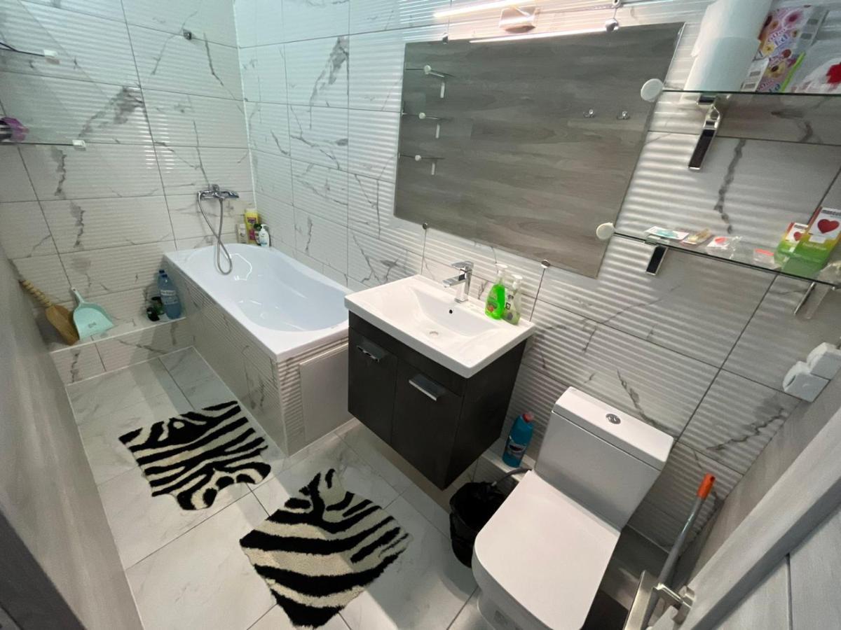 Штефан64 Apartment Chisinau Exterior photo